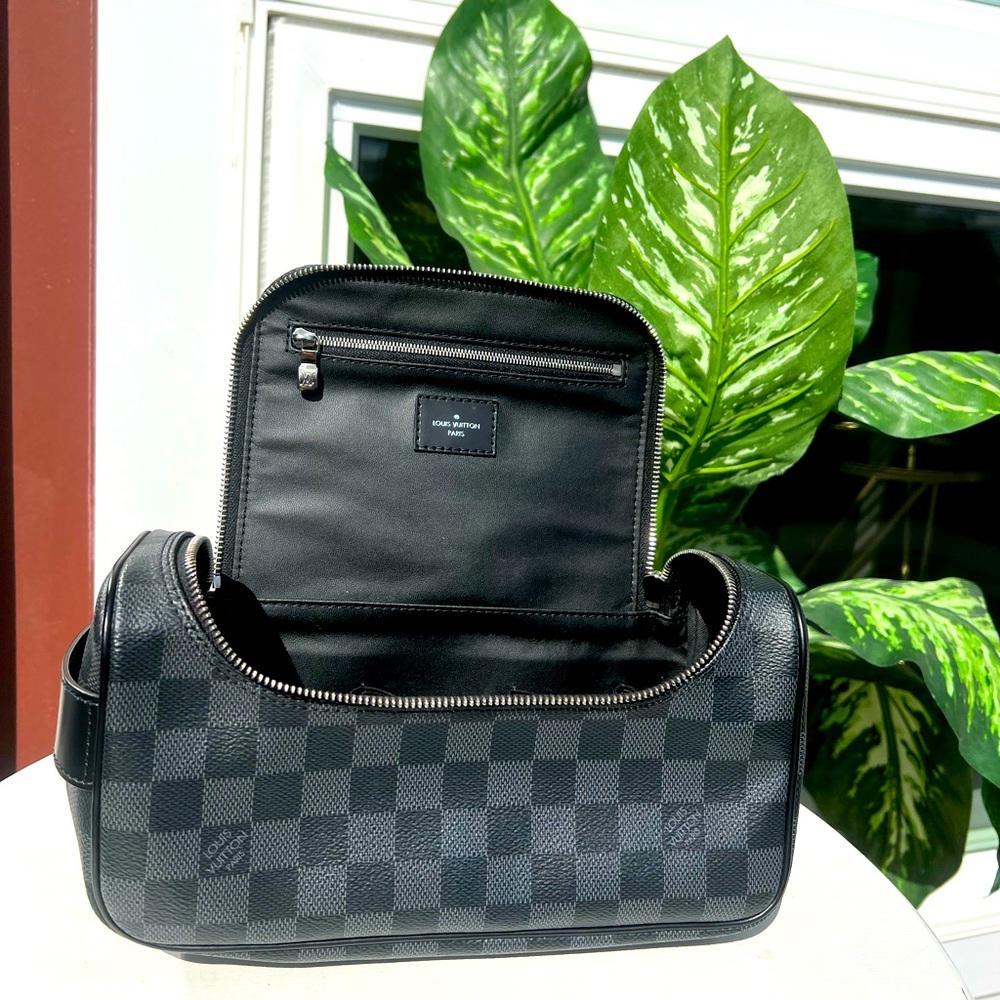 Authentic Louis Vuitton Damier Toiletry Pouch